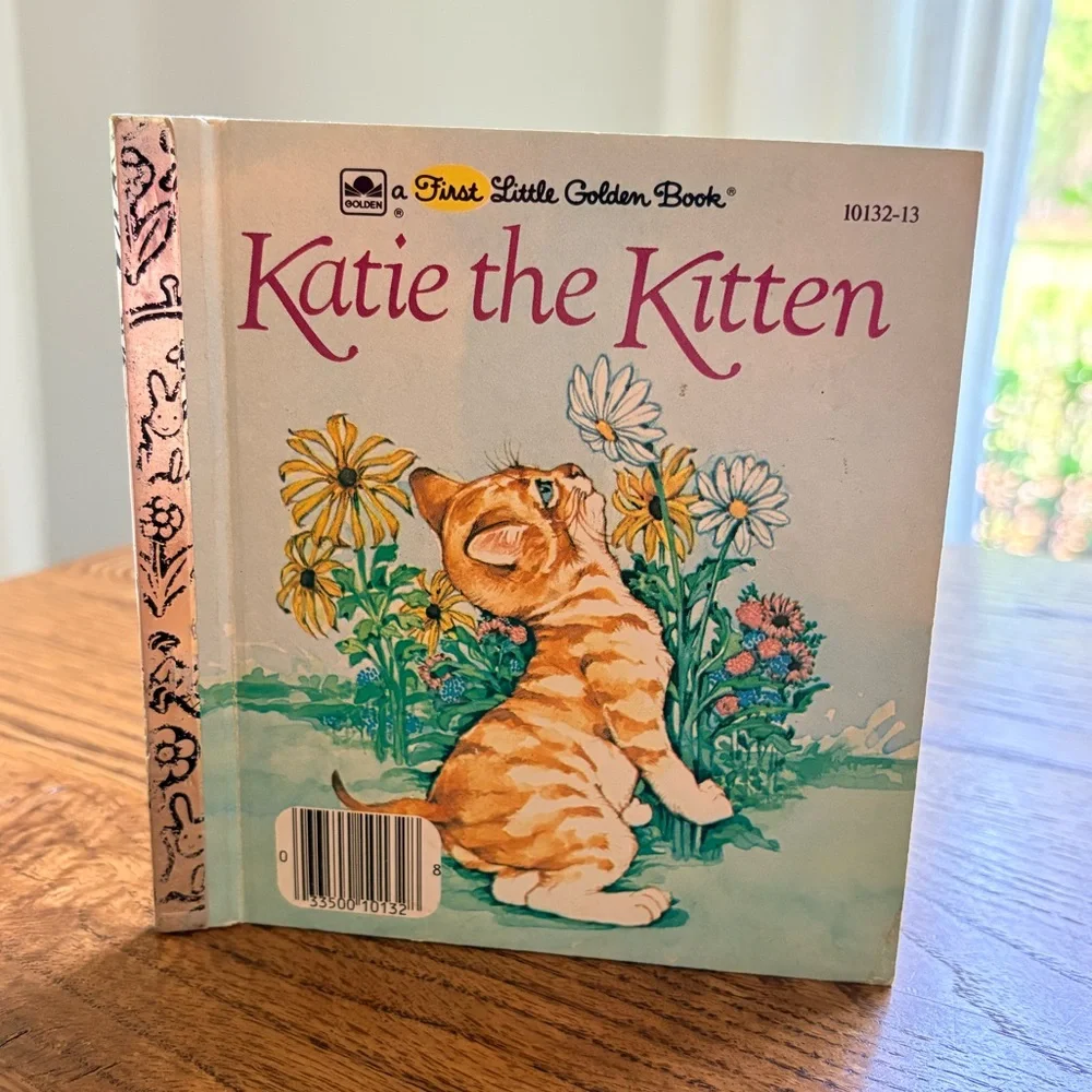 Vintage Katie the Kitten by Little Golden Books - copyright- 1982 - Picture 3 of 14